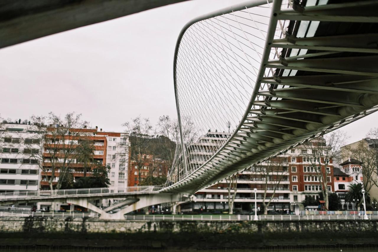 Zubigane Apartamento Junto A La Ria & Parking Bilbao Buitenkant foto